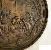ANTIK HISTORIZÁLÓ JELENETES BRONZ FALI DÍSZ TÁL